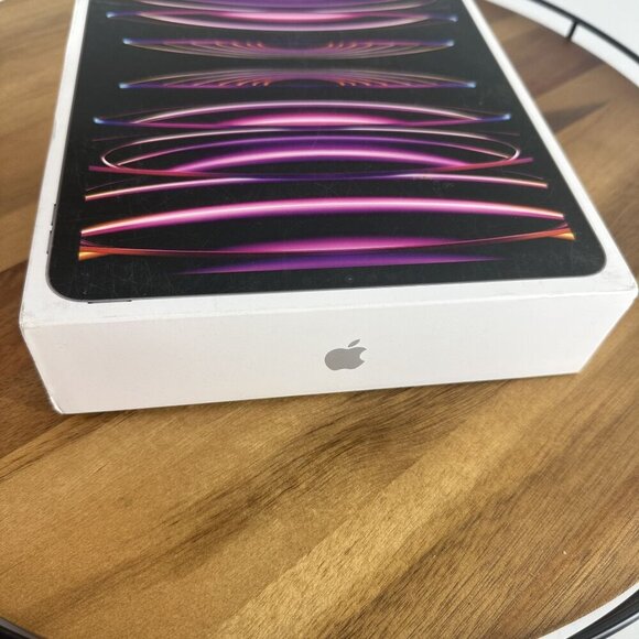 BOX ONLY Apple iPad Pro 12.9" Display 6th Gen Wi-Fi 128GB M2 Chip Tablet - Picture 2 of 5